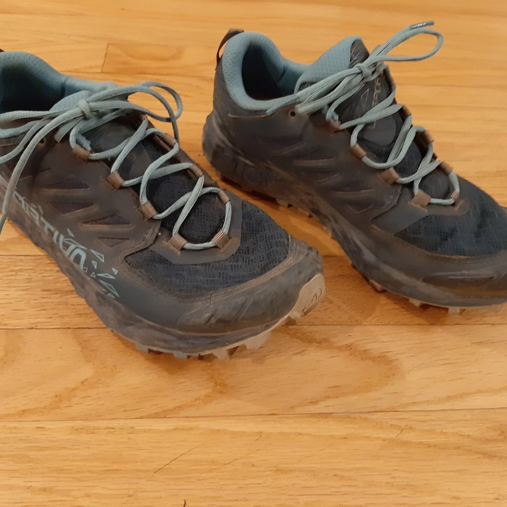 La Sportiva Lycan II Sz 8 Hiking Running Shoes
